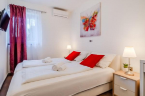 Red Vibe Apartments Central - Happy Rentals